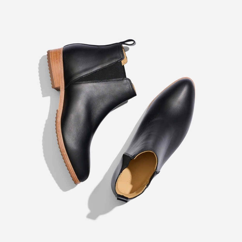 Nisolo Eva Everyday Chelsea Boot Black Size 7.5